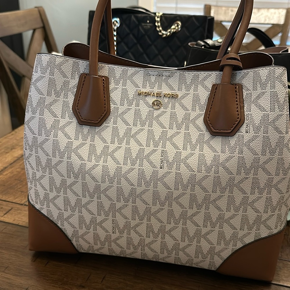 Michael kors bag